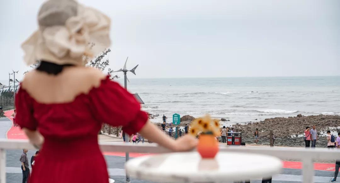 Hi，金沙滩啤酒城有一份秋日温柔请签收√