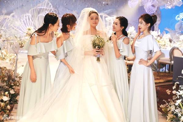 结婚的秀禾服要去哪里租,结婚的秀禾服卖掉可惜吗