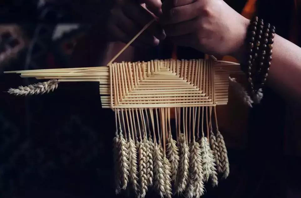 神秘的藏地精灵，米拉子子与米拉的故事