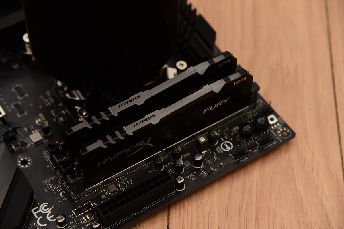 提升7700k单核性能,核显hd750和uhd750哪个好