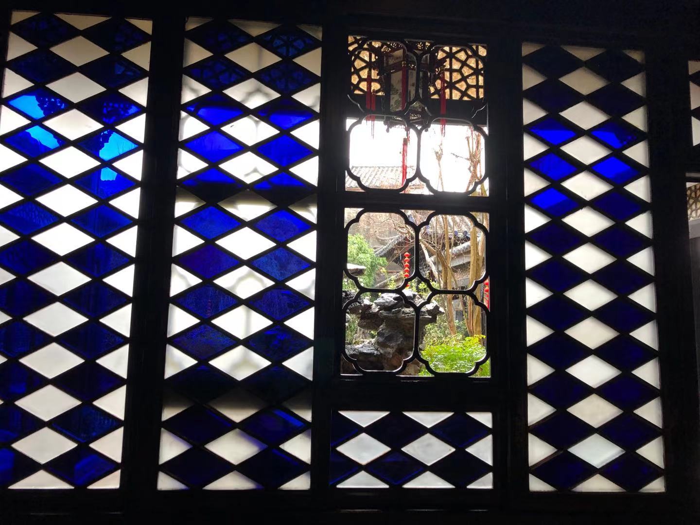 余荫山房是典型的岭南园林风格,岭南私家园林余荫山房