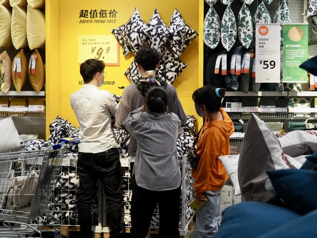 宜家装蛋糕容器,宜家的人有多可爱