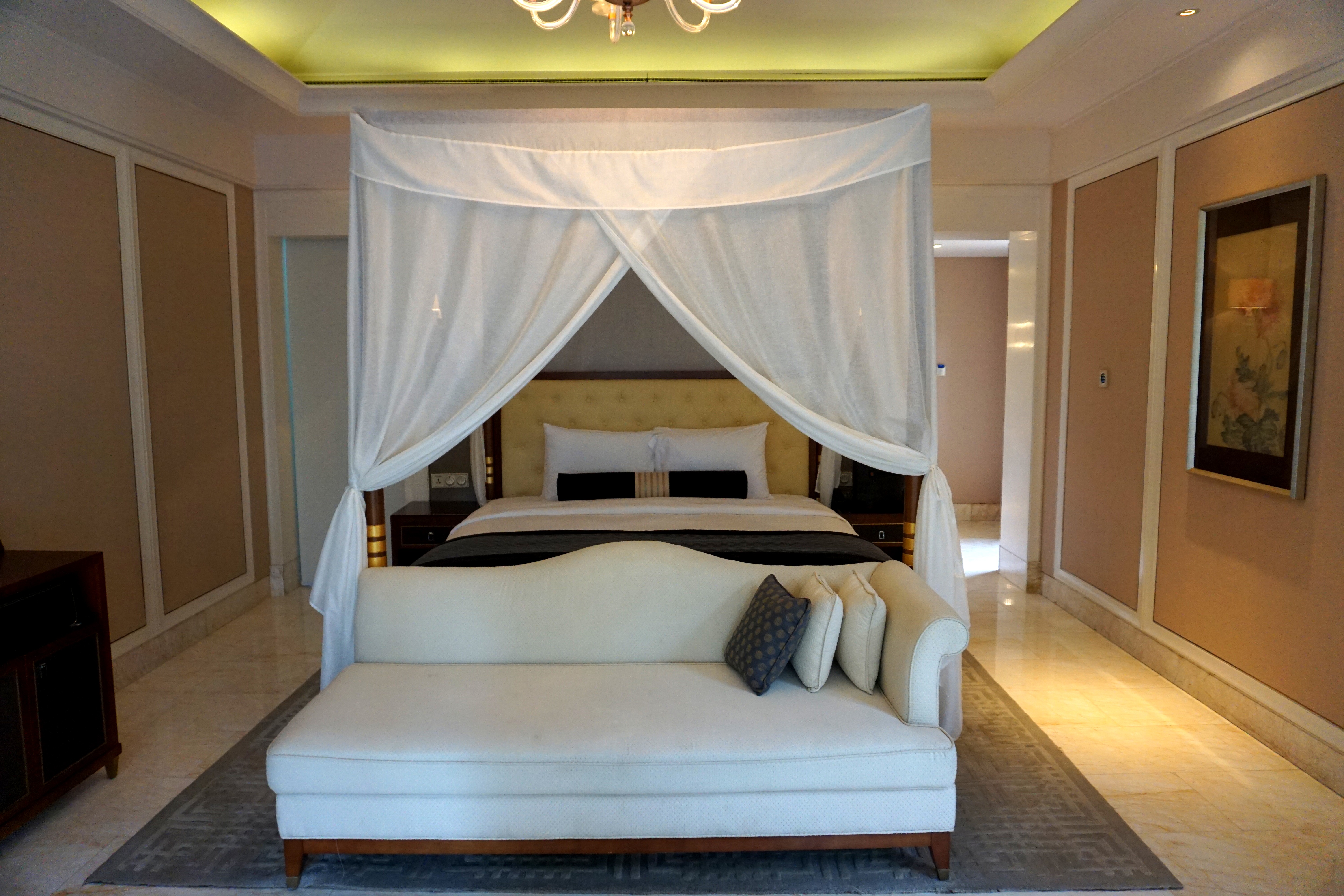 三亚海棠湾康莱德酒店8888房间,康莱德酒店测评