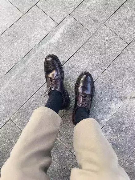 买一双合适的鞋真难,七千多元一双的鞋