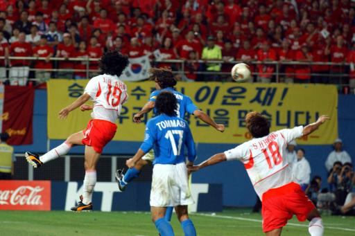 足坛最伟大的球员罗纳尔多,带你了解足球