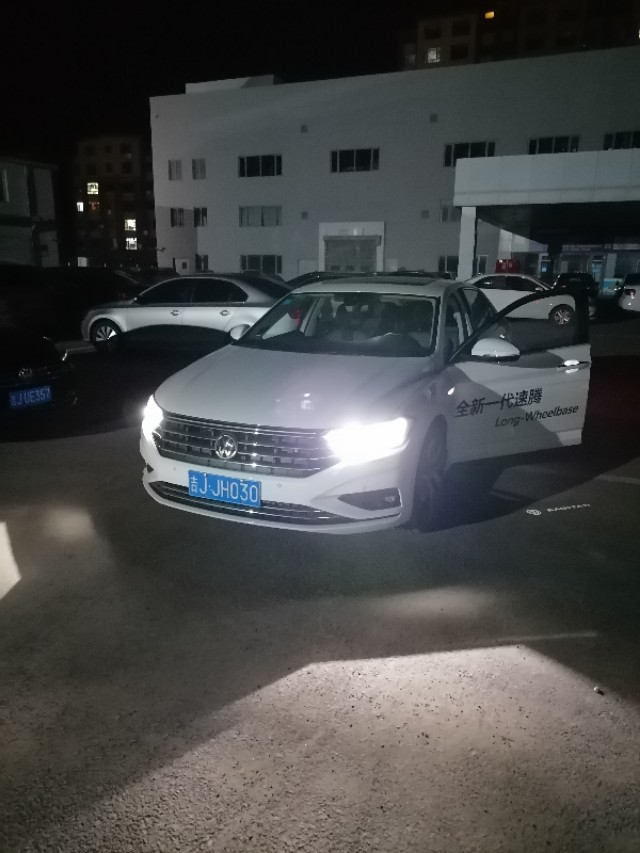 新大众速腾1.5t,新速腾300tsi