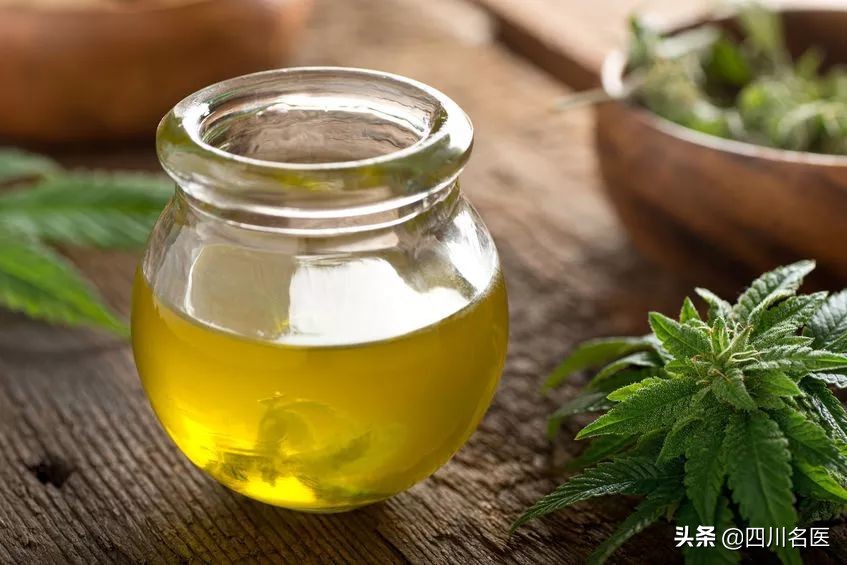 人民日报提示风险原文,人民日报提醒14种食品有毒