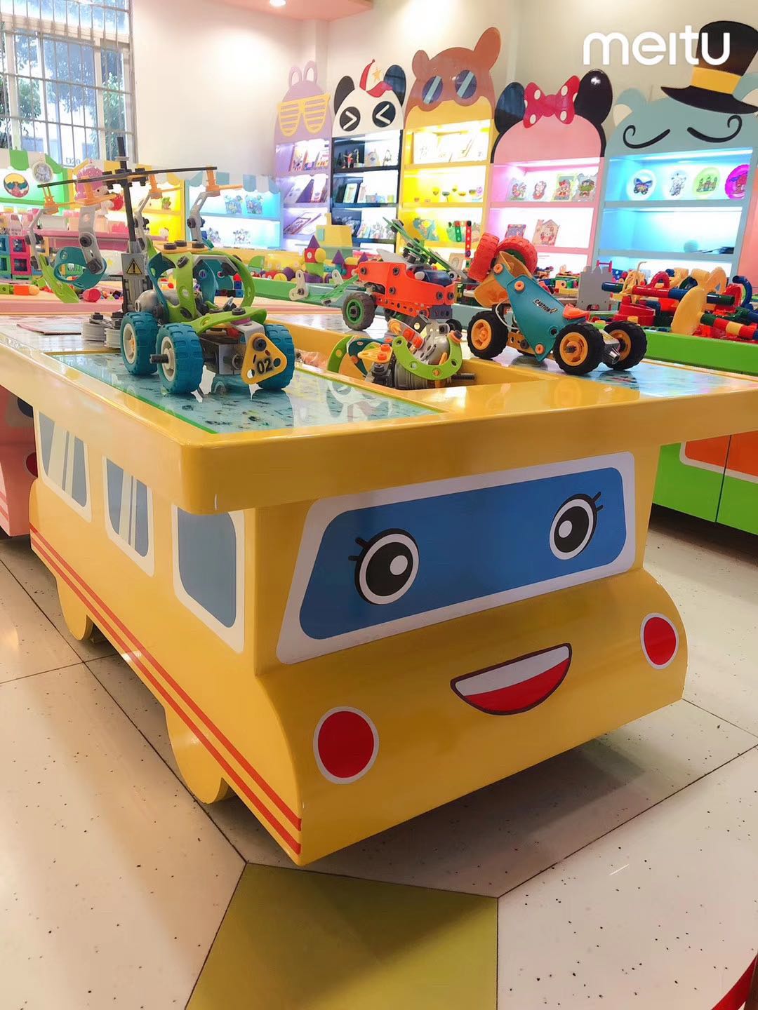 加盟一家大型儿童玩具店,哪些地方适合开儿童玩具店