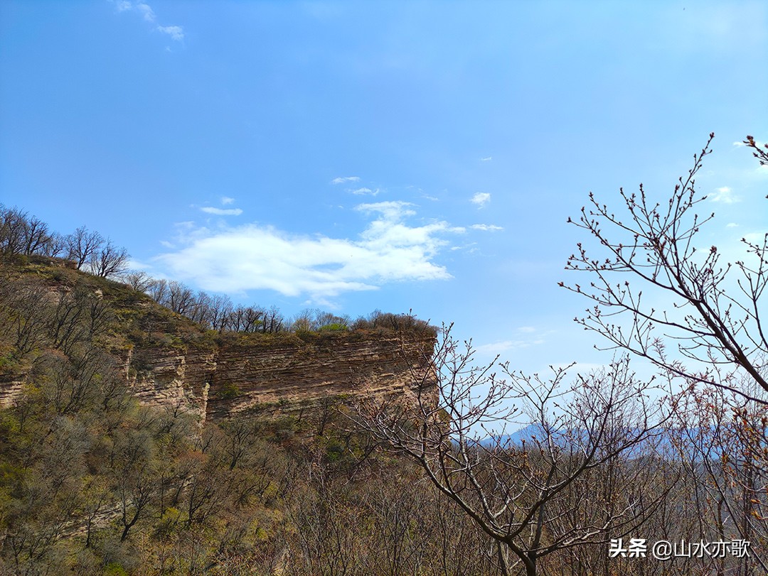 从石家庄到邢台，寻找大自然的鬼斧神工，爬上半个瓮，羞羞阴阳山