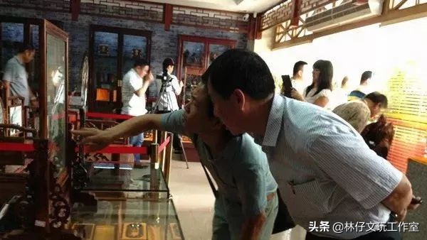 红木家具和实木家具的区别视频,红木家具与板材区别