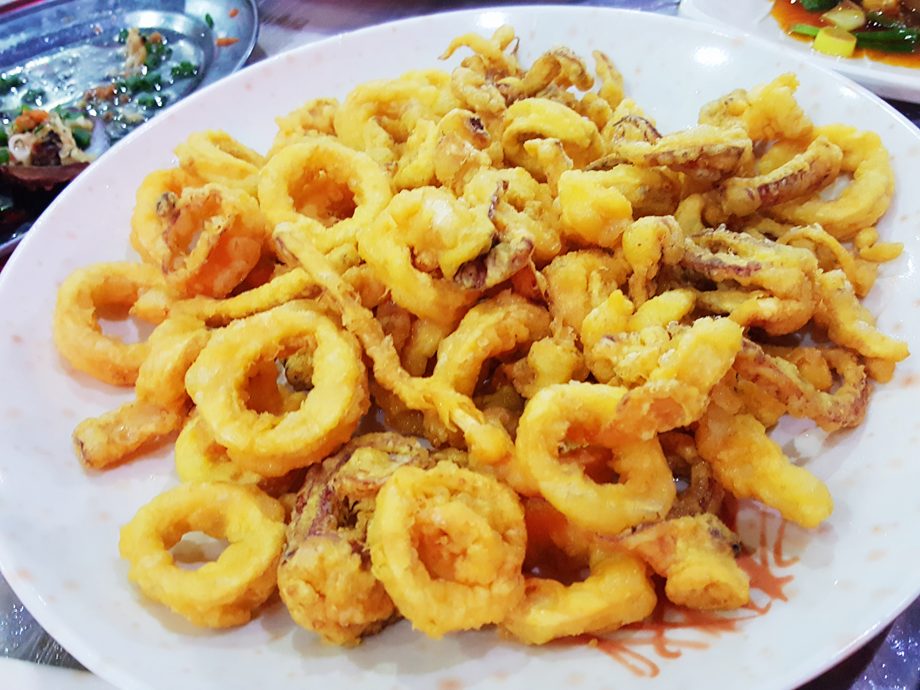 跟着我的步伐带着你走遍珠三角,跟着我的脚步去旅行歌曲