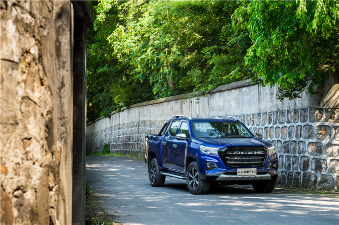 中欧合作宽体大皮卡,长安凯程皮卡中欧合作