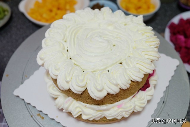 蛋糕的简单做法快来学习吧,蛋糕做起来简单又好吃
