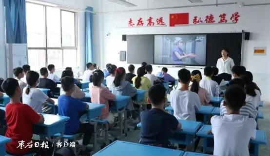 全省11所新建高校校区启用仪式,重点学校启用新校区