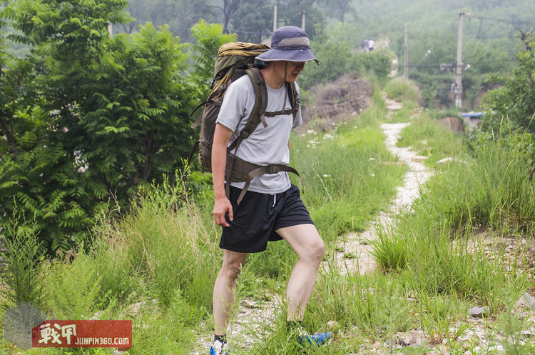 塔虎双肩包6l和9l哪个好,塔虎15L双肩包