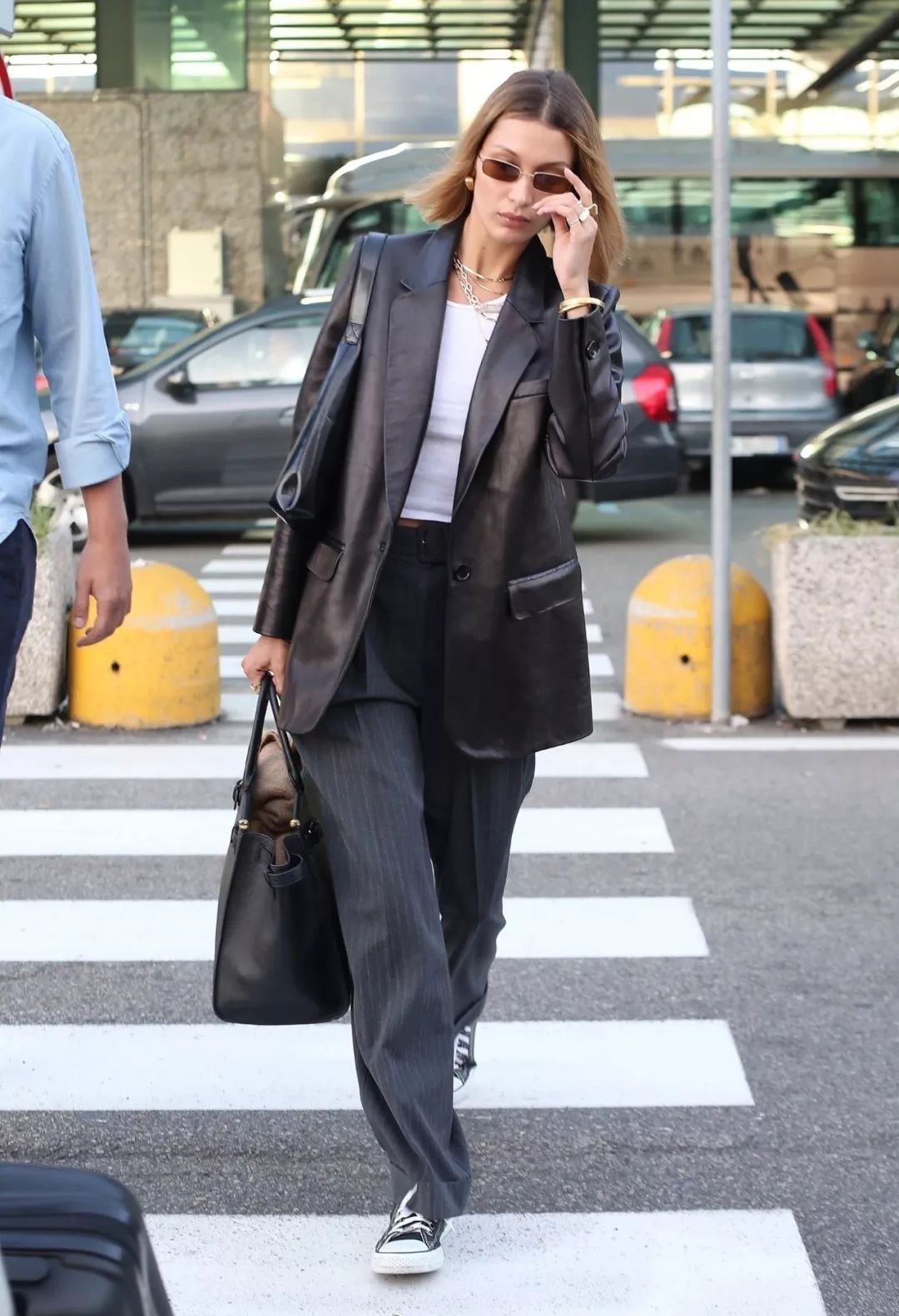 皮西装现在还有人穿吗,皮西装最新款