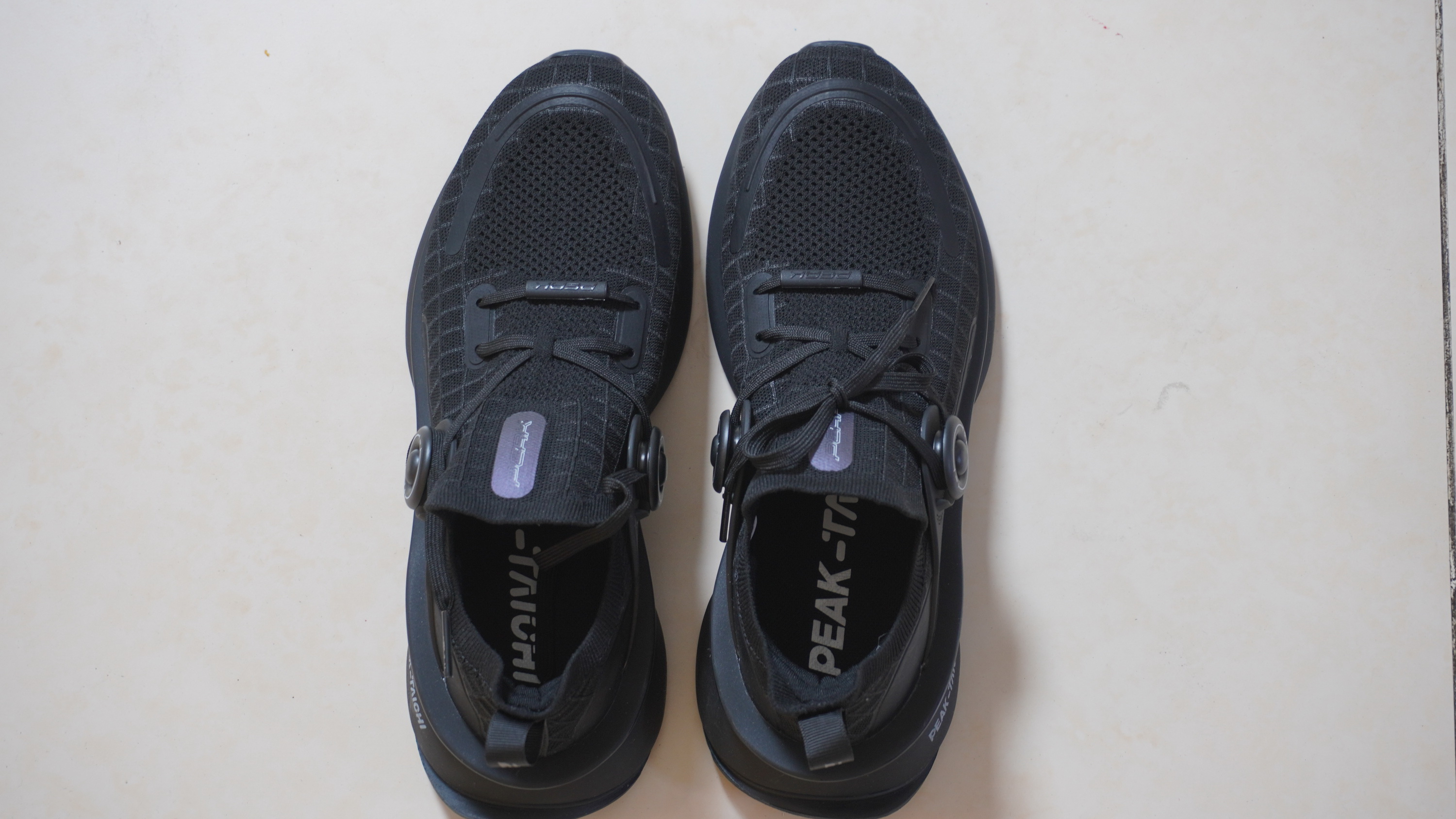 匹克态极2.0体测,匹克态极拖鞋试穿视频