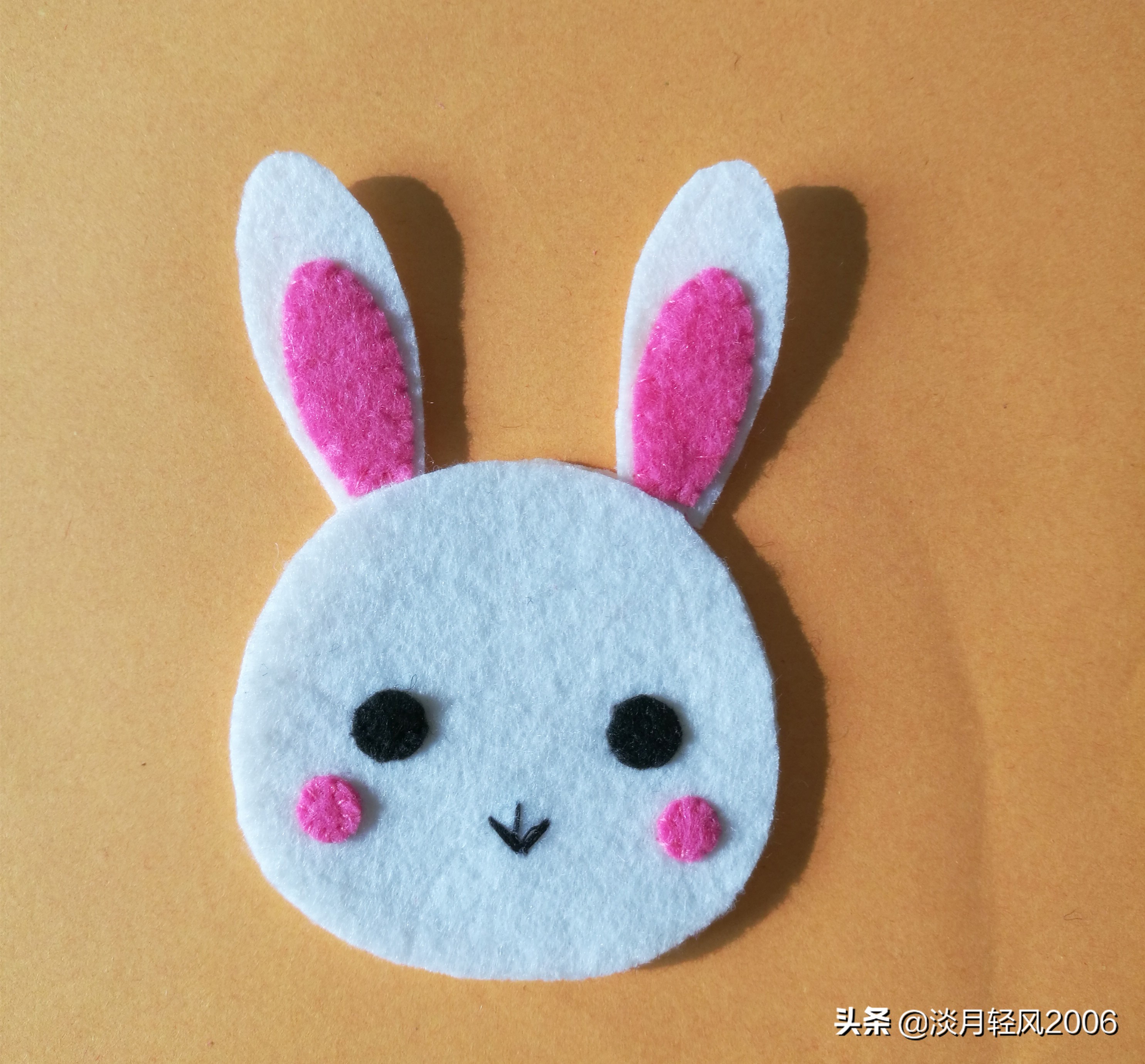 小兔子书签制作方法简单可爱,简单漂亮的小兔子书签你学会了吗