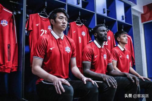 梅州客家2024赛季新球衣,2021中国足球联赛梅州客家队