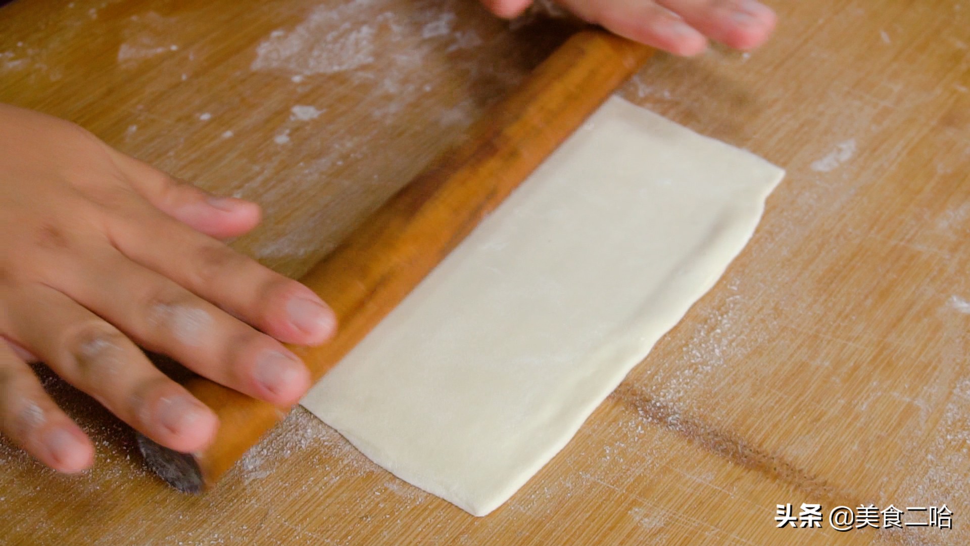 鸡蛋灌饼如何正确制作,早餐鸡蛋灌饼零失败的做法