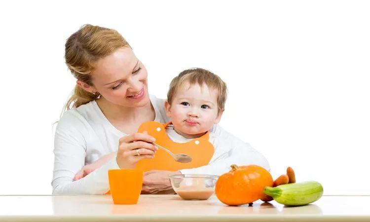 宝宝饮食误区别踩雷,宝宝饮食的七大禁忌