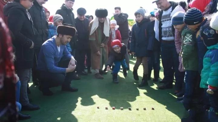 维吾尔族特色游戏,新疆少数民族特色游戏