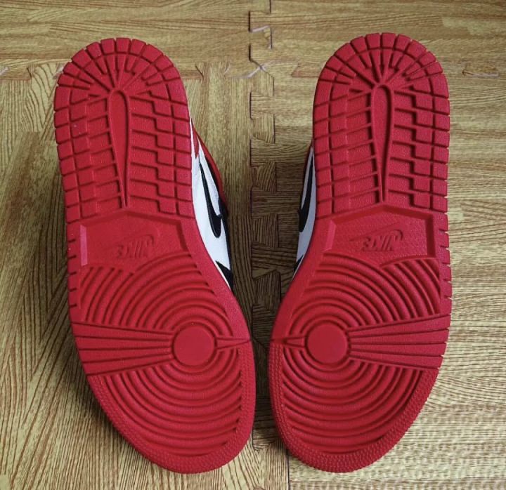 airjordan1黄脚趾潮流永不缺席,airjordan1黑绿脚趾怎么鉴别真假