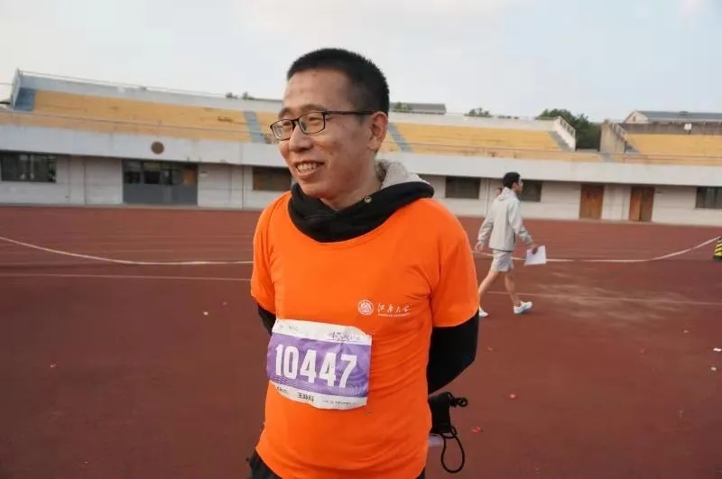 马拉松江南跑道,江南大学地铁站马拉松
