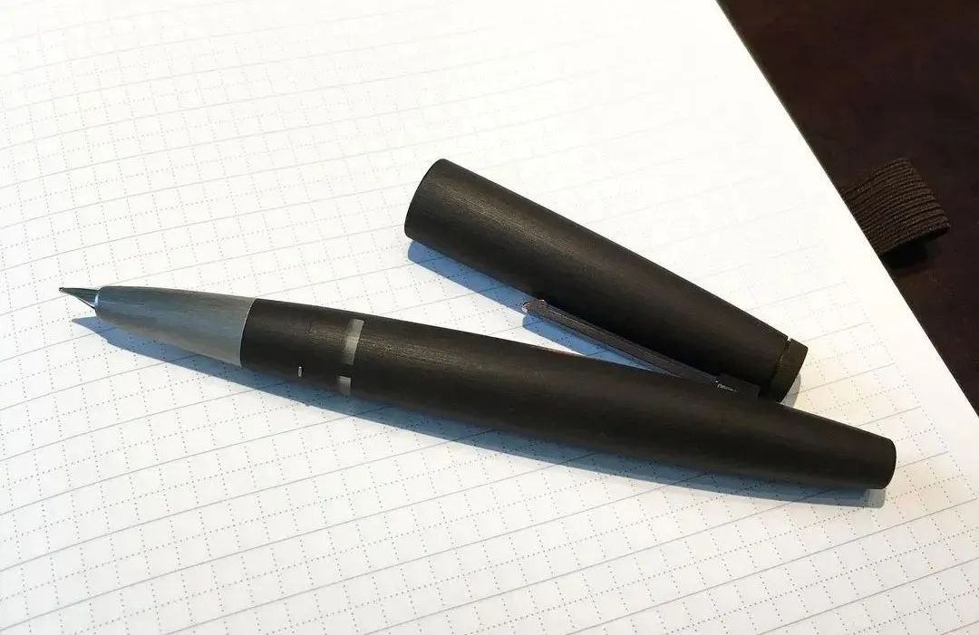 蓝色lamy2000,lamy2000老货