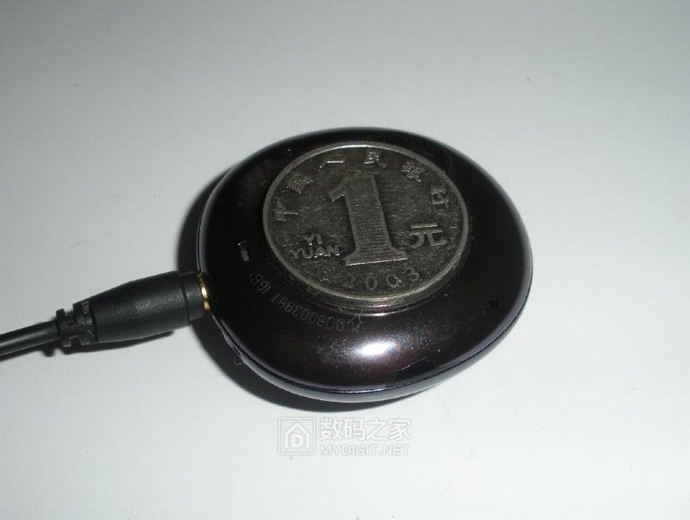 拆修三星音乐魔法石MP3*放播**器YP-S2，附数据充电线制作方法