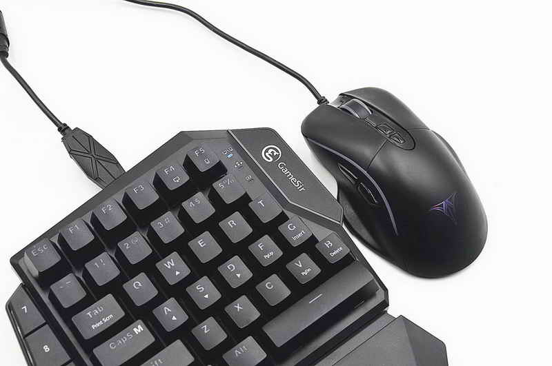 鐩栦笘灏忛浮鎺屾満鐜╁湴骞崇嚎,灏忛浮鏈烘閿洏璇勬祴