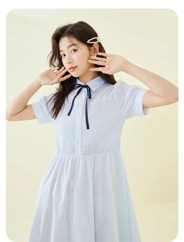 超减龄穿搭法则被杨超越狠狠拿捏,杨超越水手服穿搭