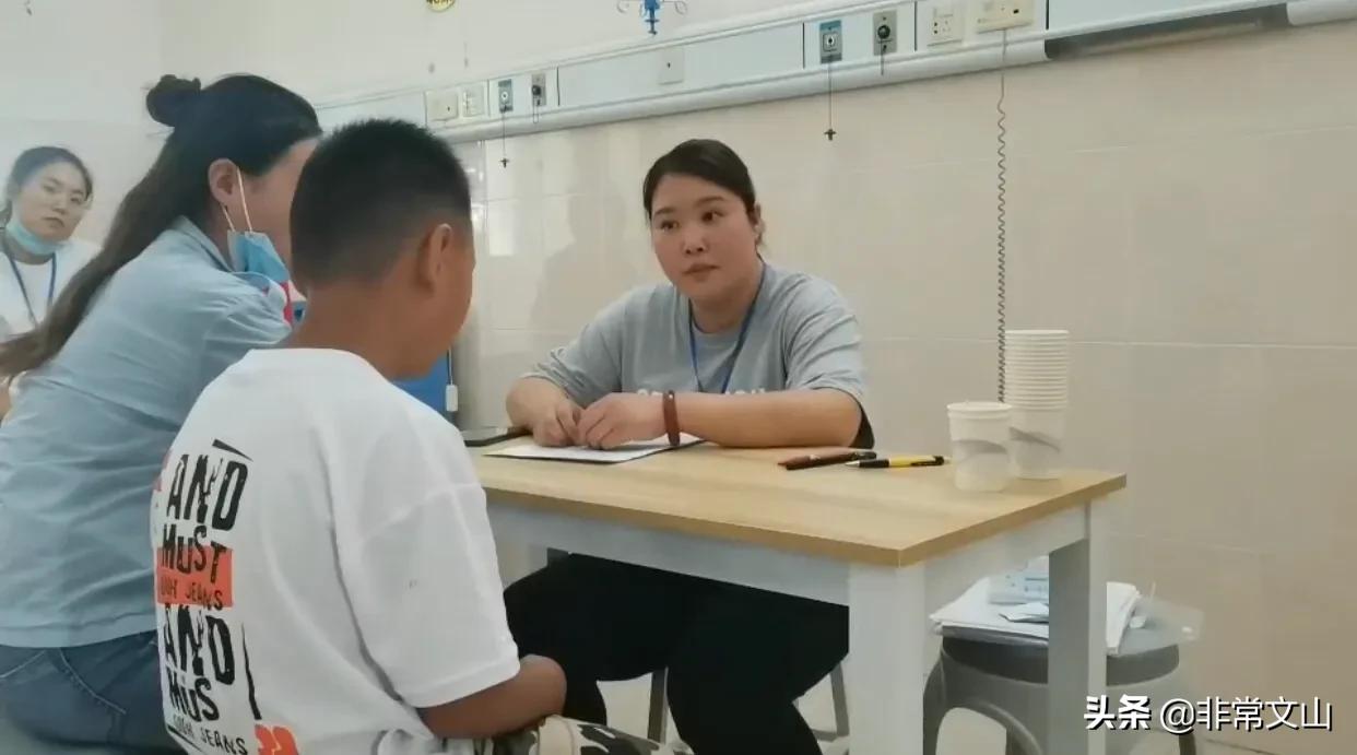 唇腭裂口齿不清言语怎么教,唇腭裂免费手术怎么申请