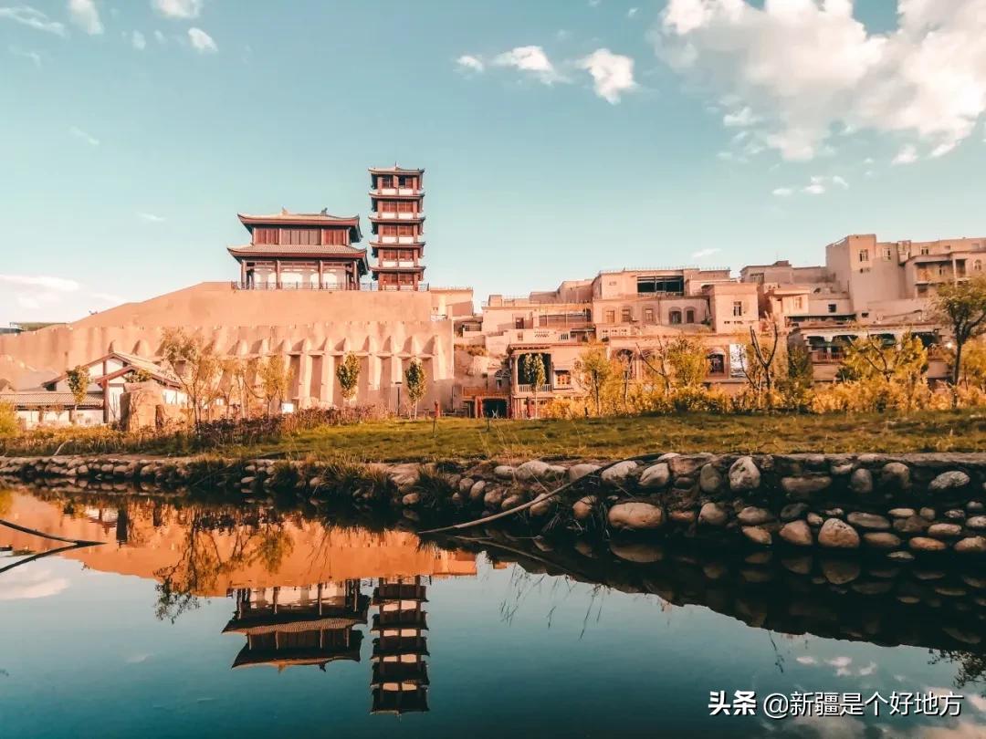 金秋游新疆全景图,喀什金秋风景