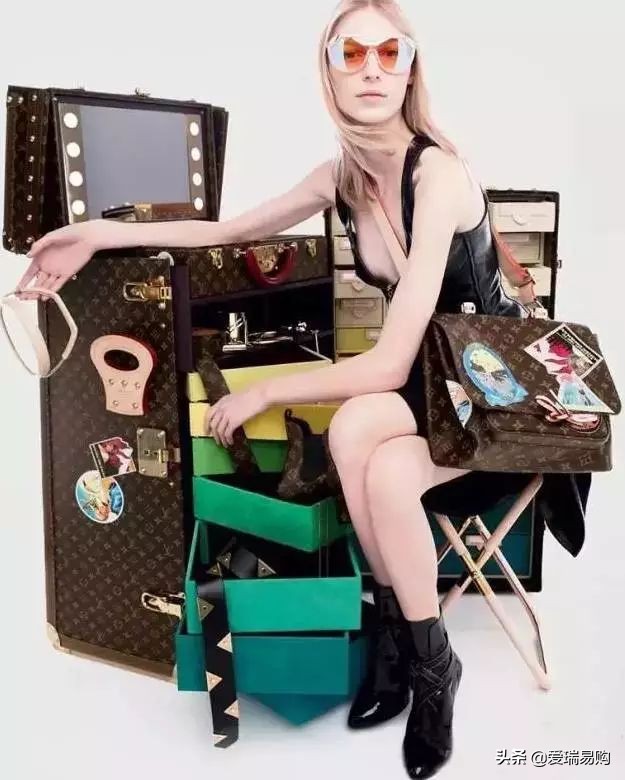 lv老花包大热门,lv黑色老花和棕色老花哪个保值