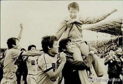 国足历史世预赛几次踢进18强,历史上世界杯国足踢赢韩国么