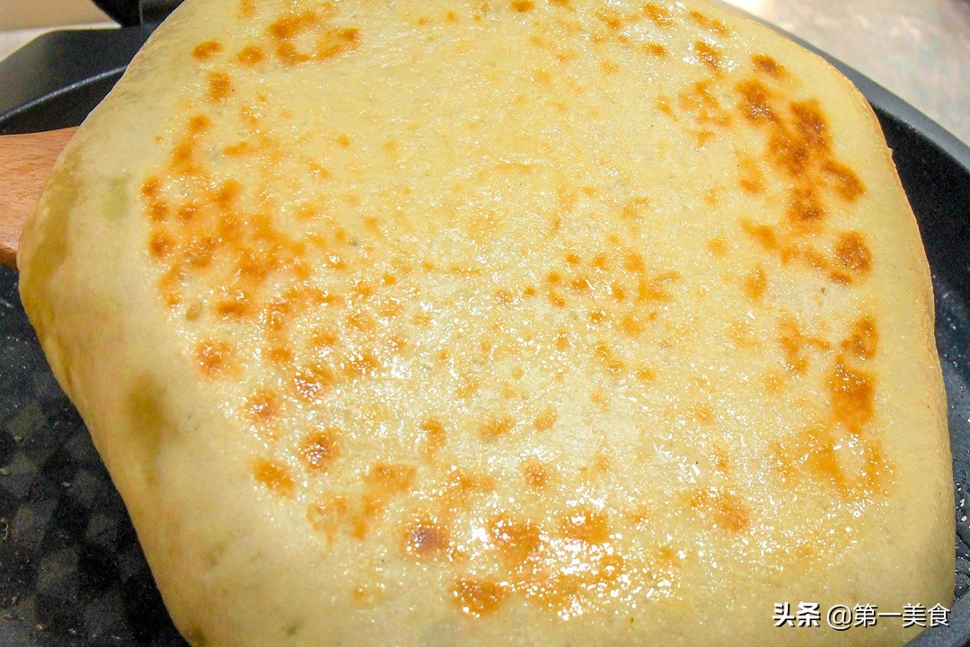 怎样做千层饼才能凉了不发硬,怎么擀千层饼又圆又薄