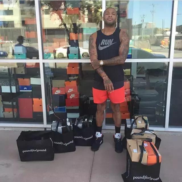 一个鞋柜高2米多少钱,一个鞋柜长1米3多少钱