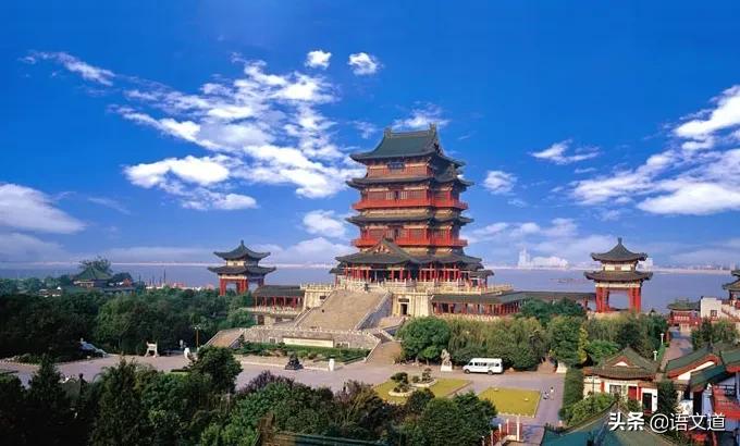 亭台楼阁轩榭廊舫是园林的什么,亭台楼阁轩榭廊舫的区别是什么