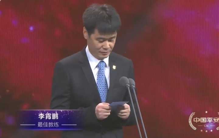 人物深度｜突围！“双面人”李霄鹏如何在崇洋的中超活出土味