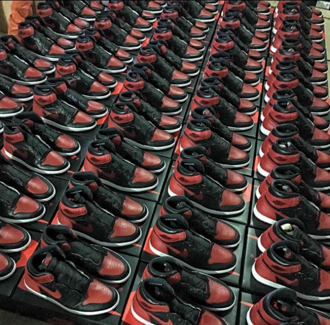 如何鉴定aj的鞋,aj的二维码鉴定