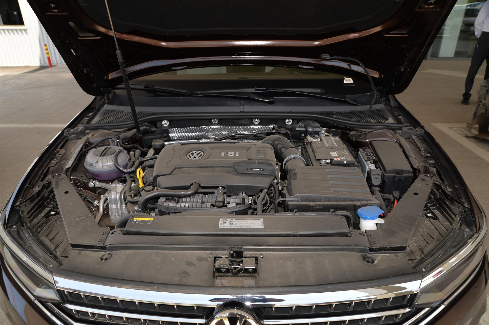 迈腾为啥不如君越,迈腾为什么不抗撞