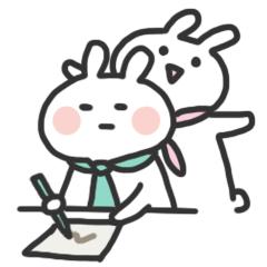 雅诗兰黛和chanel哪个好,雅诗兰黛和香奈儿洗面奶对比