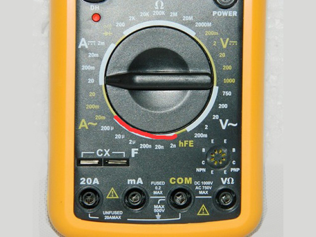 万用表dt9205a怎么测电容,万用表测电容都是无穷大是咋回事