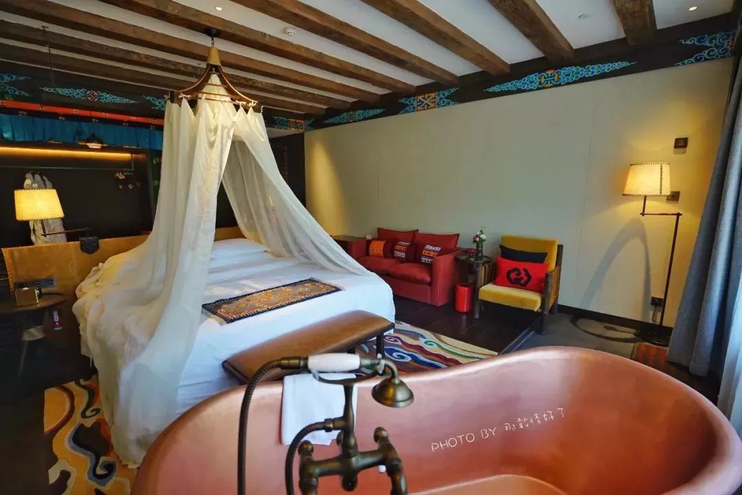 把古北水镇当景点就大错而特错了，你成功地浪费了所有时间和金钱