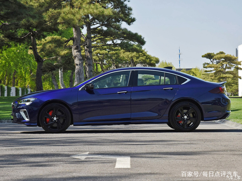 君威开着走烂路舒适性怎么样,君威的质量