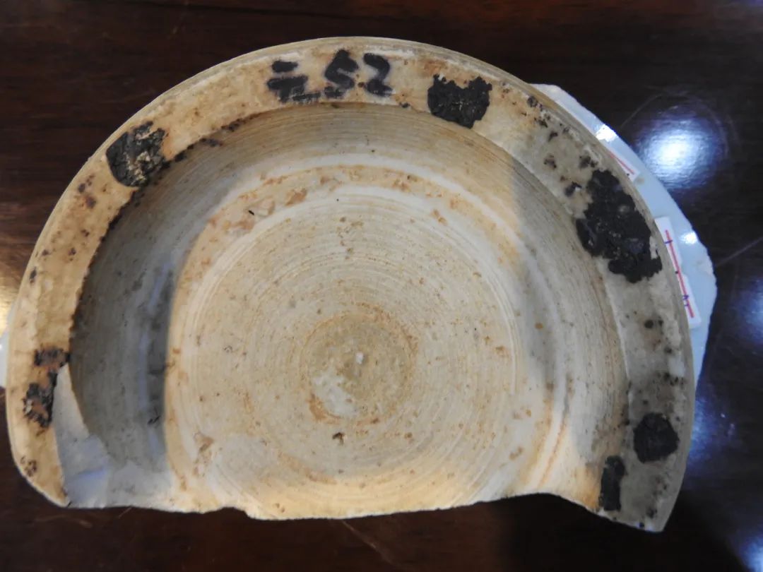 鍏冮潚鑺卞寽鐪熷搧鐗瑰緛,姘戠獞鍏冮潚鑺辩鐗瑰緛