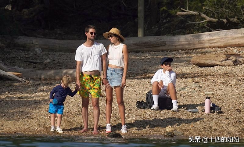 36岁米兰达可儿三胎将卸货,米兰达可儿一家五口