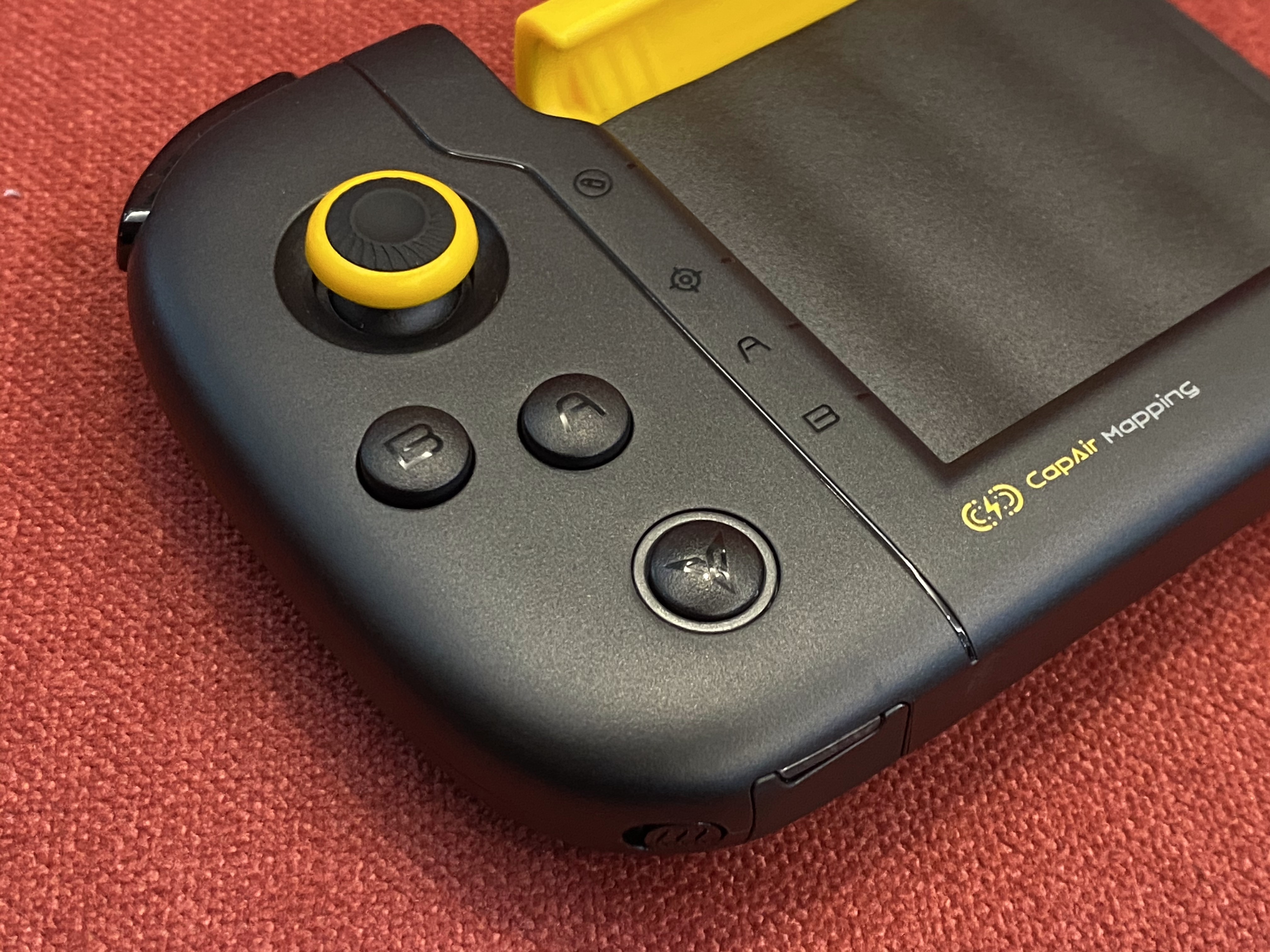 吃鸡神器飞智黄蜂测评,飞智黄蜂单手游戏手柄吃鸡神器