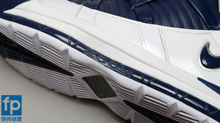 zoomlebronnxxt娴嬭瘎,zoomlebron3鎷嗚В